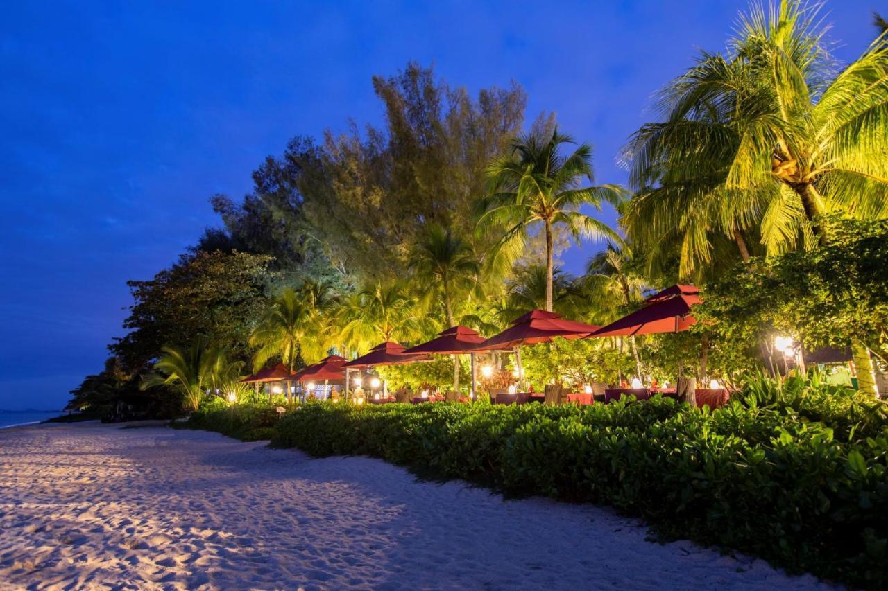 Parkroyal Penang Resort Batu Ferringhi Exterior photo The Beach Club at The Standard, Hua Hin